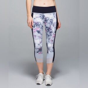 LULULEMON If You’re Lucky Crop Full-son Luxtreme • Moody Mirage • Size 4 NWoT